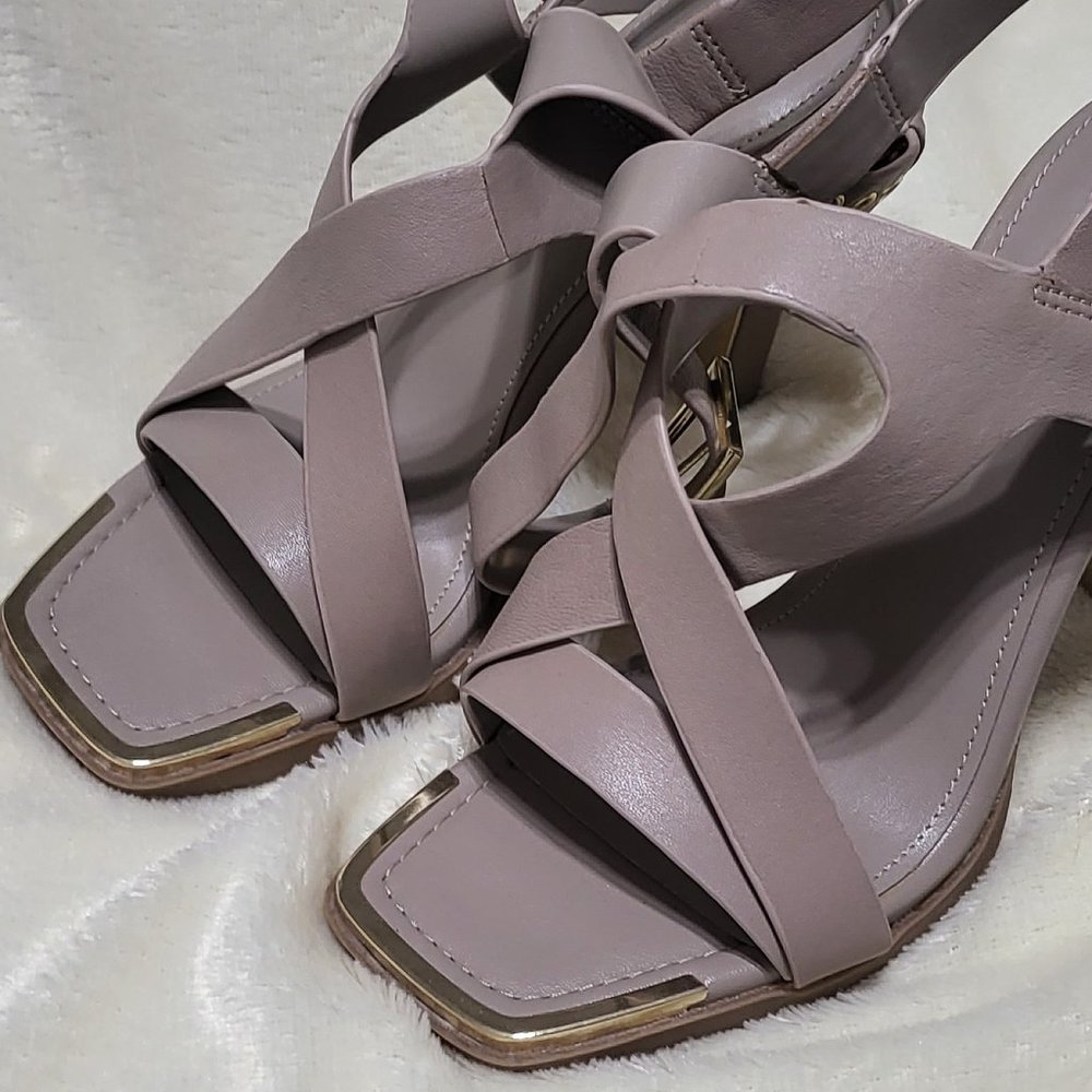 DKNY Mabel strappy bell